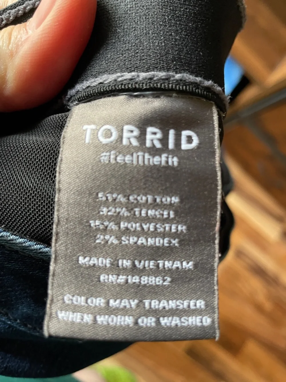 Torrid Bombshell Flare jeans size 20 regular 2 2x Button-Fly - Picture 8 of 8
